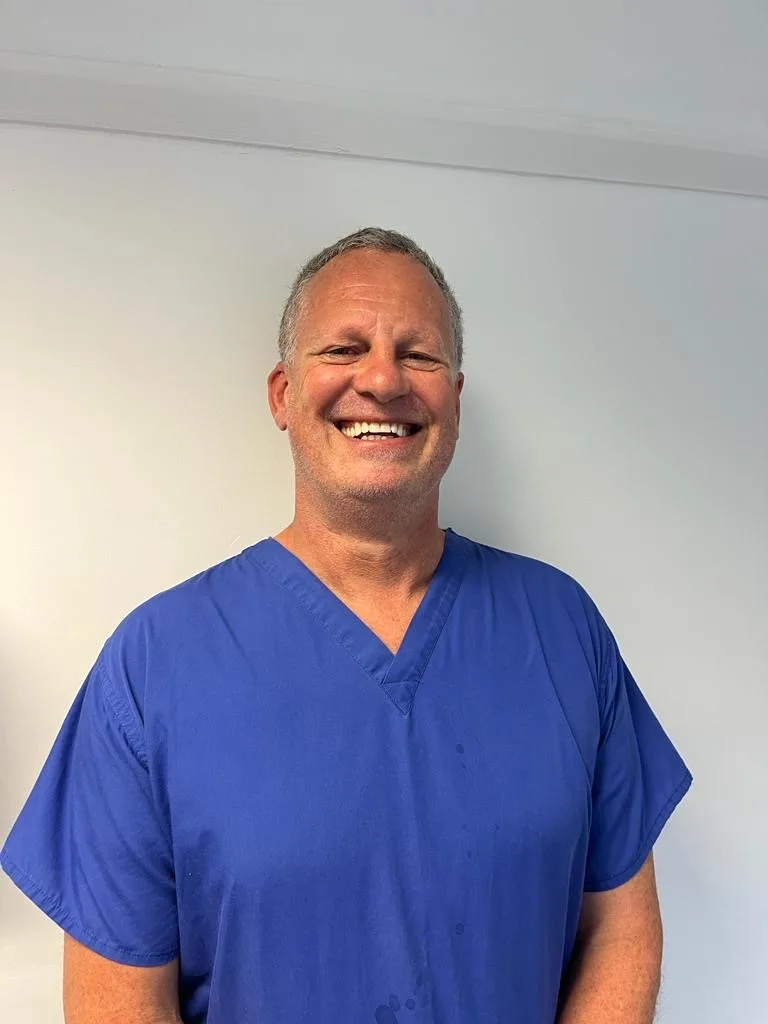 Gerry Van Deventer, Dentist